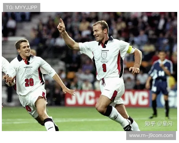 双人足球庆祝动作创意推荐打造赛场最具默契精彩瞬间